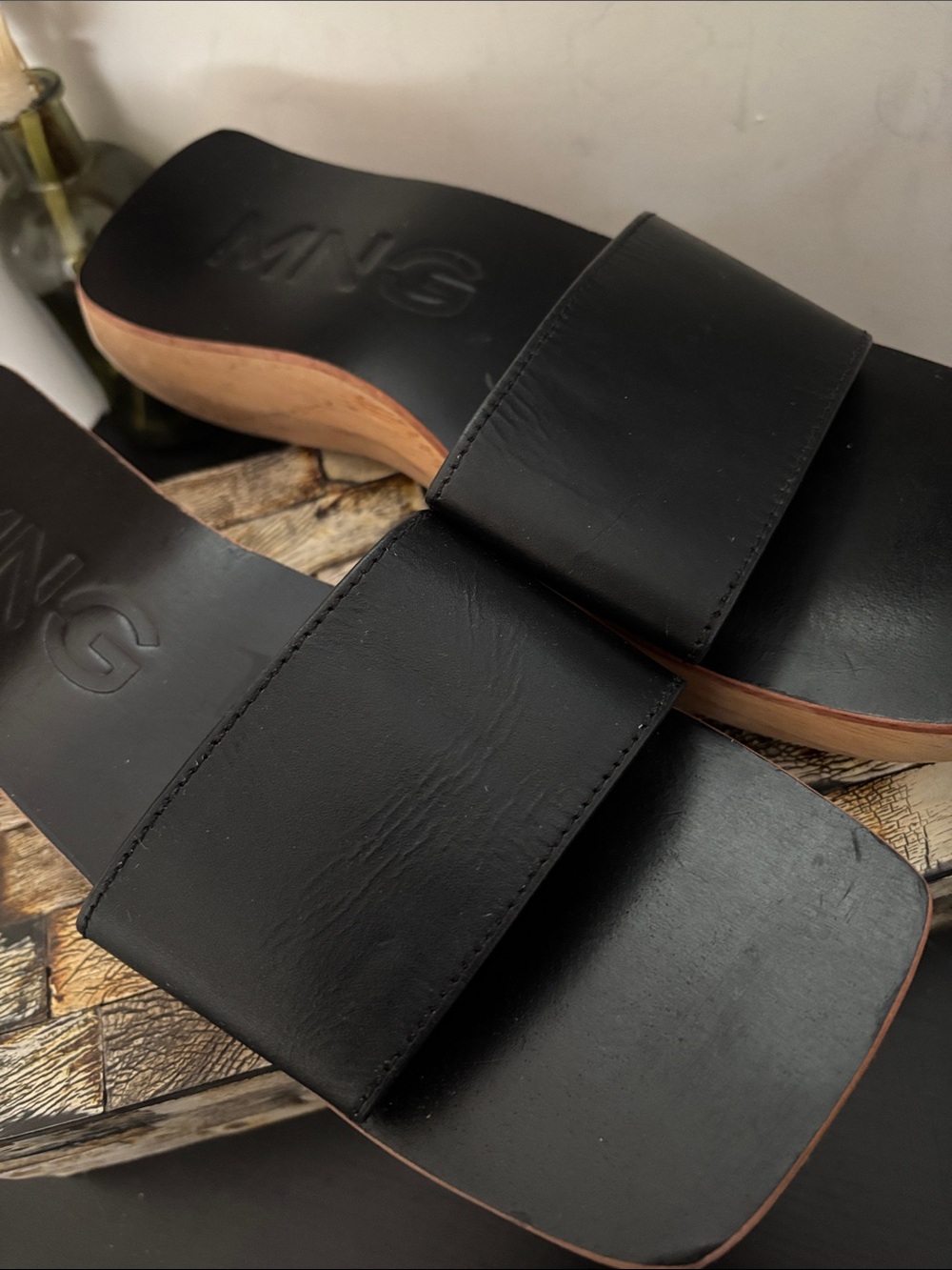 MNG (39) Leather Sandal Wood Insole Rubber Insole Slide Strap Square Toed Mango - Picture 9 of 12